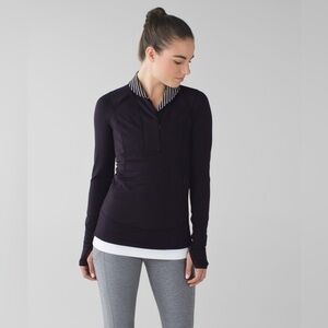 Lululemon Think Fast Pullover Shirt in Black Parallel Stripe Black White Size 4